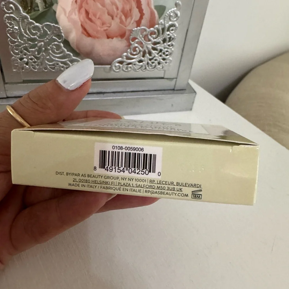 Laura Geller FILTER FINISH Neutralizing Setting Powder .24oz New In Box